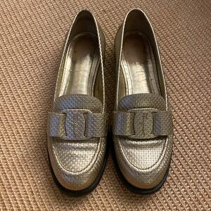 Salvatore Ferragamo loafers with bow
